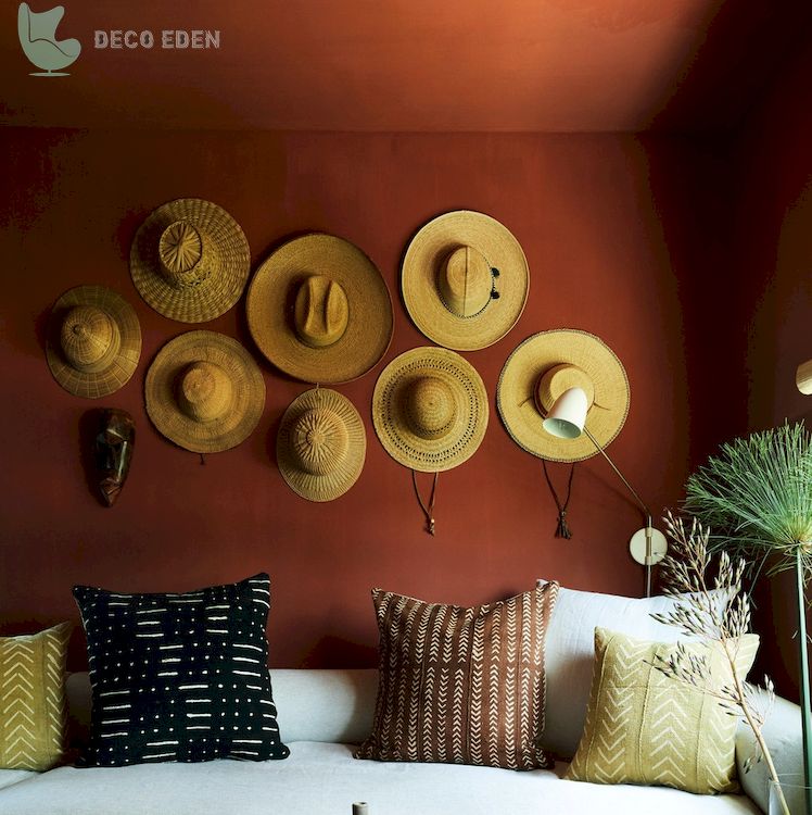 Decoración de pared boho con sombreros