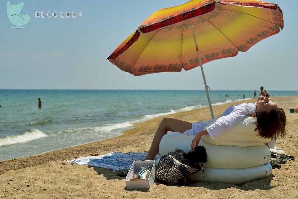 silla inflable en la playa