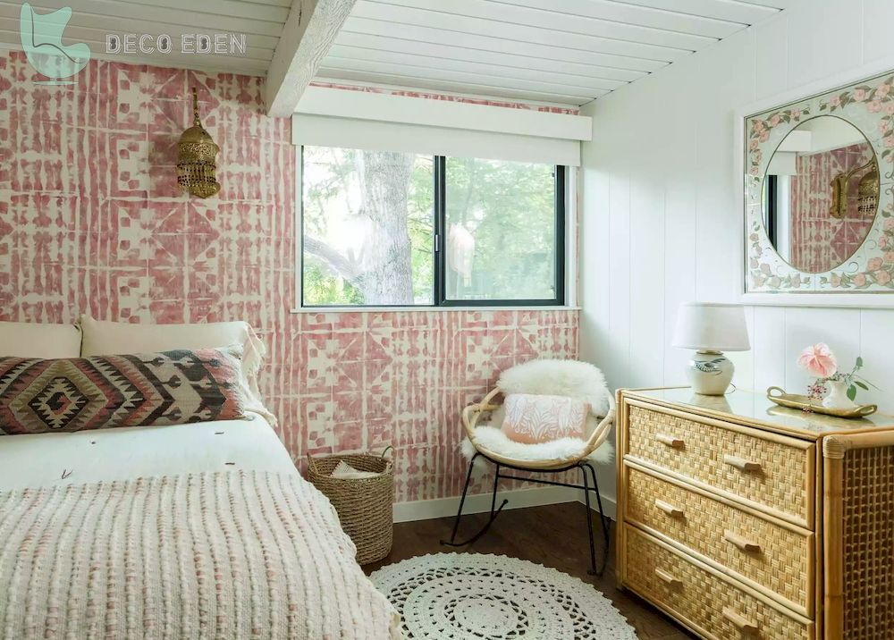 Dormitorio boho chic rosa y blanco