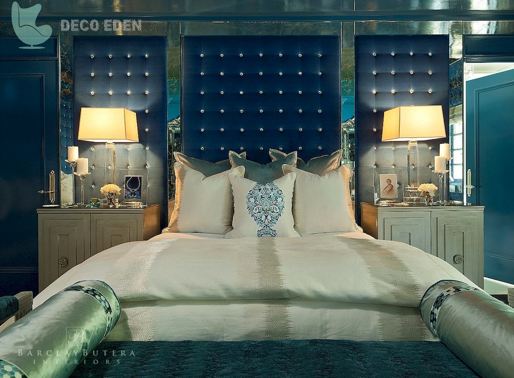 Dormitorio relajante con detalles en azul oscuro